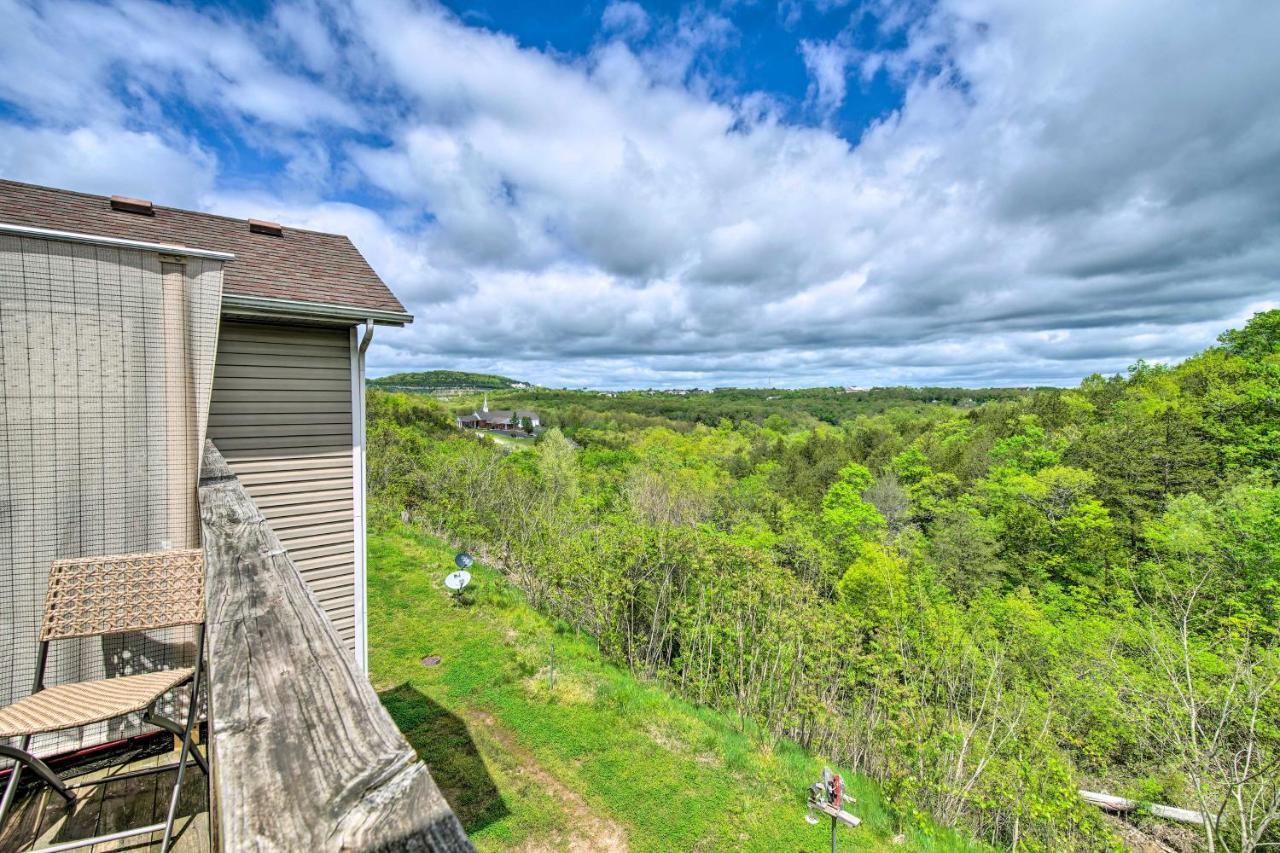 Cozy Branson Retreat With Balcony, 2 Mi To 76 Strip Apartment Exterior photo